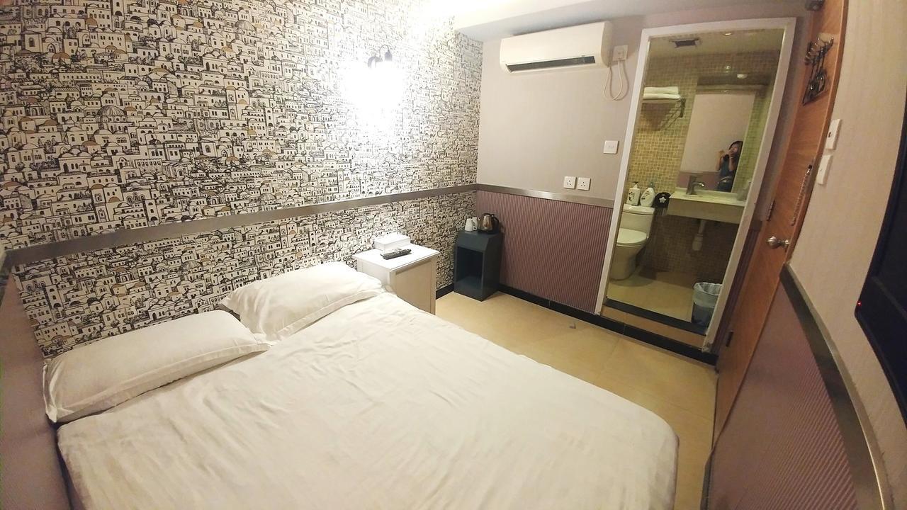 Ml28 (adults Only) * Hong Kong