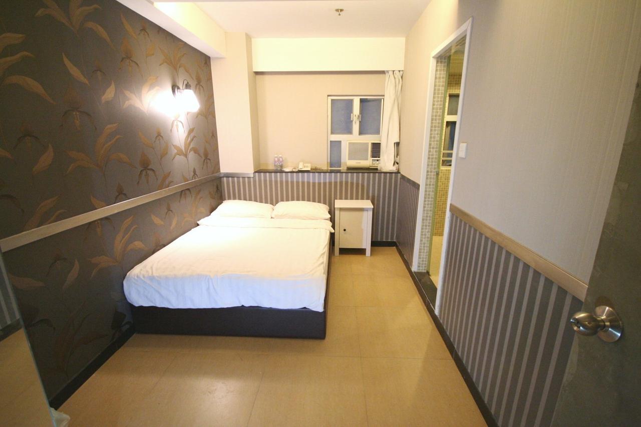 Ml28 (adults Only) Khách sạn tình yêu *